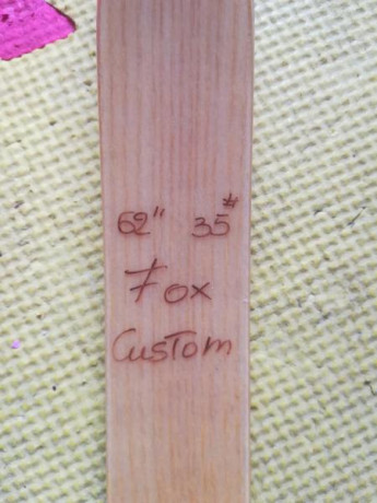Vendo longbow de la marca Ragim, modelo Fox Custom,de 35#@62". Esta en perfecto estado y con pocas 02