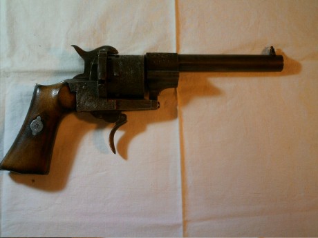  Para informar de cualquier cosa sobre todo lo que sepa de tiro , o de problemas con las armas :)   140