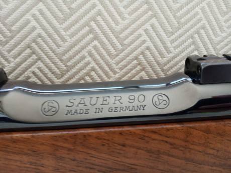 Hola 
Vendo este rifle con las bases Apel incluidas por 1.800€, no negociables. Estado impoluto.
Peferible 00