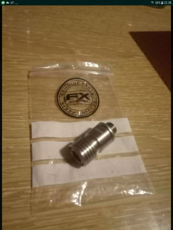 Vendo conector foster para carabina fx. Es nuevo sin usar. Esta en valencia. 26€. 00