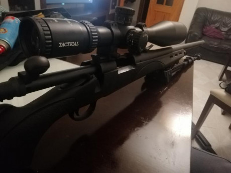Hola pongo en venta este Remington 700 SPS calibre 308 , con visor 26x, bipode, funda. Apenas 150 tiros, 02
