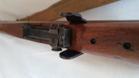 ENFIELD SMLE 

ESTADO PERFECTO, DIES Y VAINAS

500 € EL ARMA ESTA EN MADRID.

PORTES SI LOS HUBIERA A 00