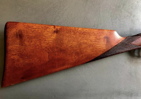 Vendo Ugartechea 75 en muy buen estado calibre 12, expulsora, 70.5 cm de cañón, 3y1 estrella y gatillo 02