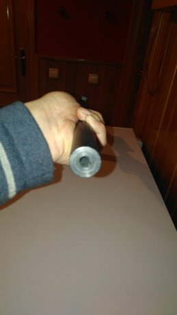 Savage 10 Tactical  cal 308 
No ha pegado un tiro,  con maletín 
Guiado en 
Madrid,  no me interesan cambios 11