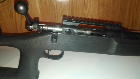 Savage 10 Tactical  cal 308 
No ha pegado un tiro,  con maletín 
Guiado en 
Madrid,  no me interesan cambios 10
