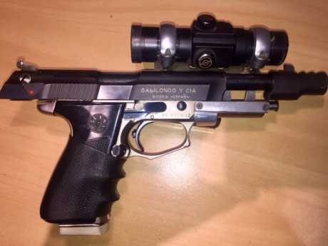 VENDO PISTOLA LLAMA  Modelo "M87 Shooting Competition", de  I.P.S.C. y Precision.  
Calibre: 10