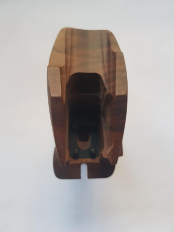 Vendo cacha para pistola Feinwerkbau P8X  talla M 10