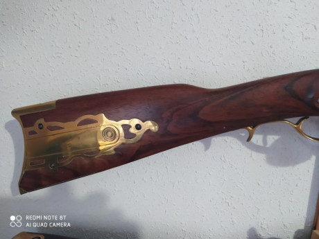 Vendo rifle de chispa o cambio por revolver remington del 36. Para venta 500€ portes incluidos. El rifle 01