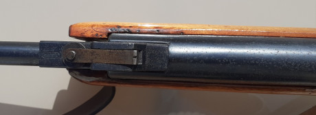 Buenos días.
Vendo carabina Gamo Juaristi, es el primer modelo marcado como Gamo pero fabricado por Juaristi.
Está 21