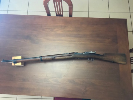 Mauser Sueco M-96
Calibre: 6,5 x 55
Año de fabricación: 1899
Cañon: 76 cm
Está en buen estado, pavón y 02