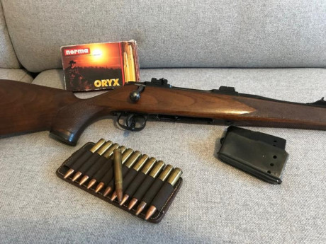 Pongo en venta mi  Sauer 90  en calibre  375 Holland and Holland. 

El estado del arma es impecable, tanto 12