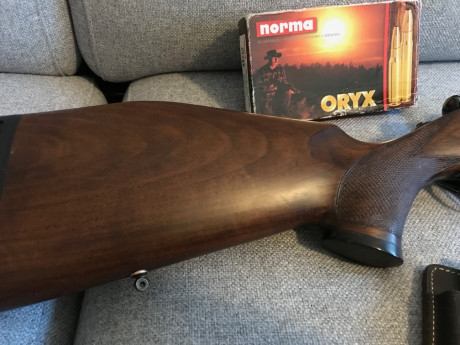 Pongo en venta mi  Sauer 90  en calibre  375 Holland and Holland. 

El estado del arma es impecable, tanto 11