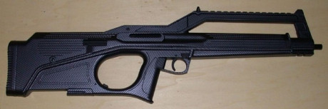 De igual manera que hay rifles semiautomáticos del 22 lr, ¿sabe alguien si existe legalmente en España 40