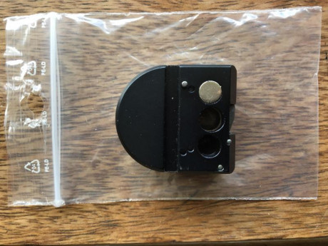 Vendo los siguientes artículos nuevos o seminuevos.
-.Cargador Daystate calibre 6,35 como nuevo. Lo tenia 01