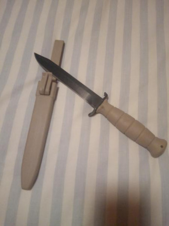 Cambio cuchillo glok por puntas de caza del calibre 9.3x62 00