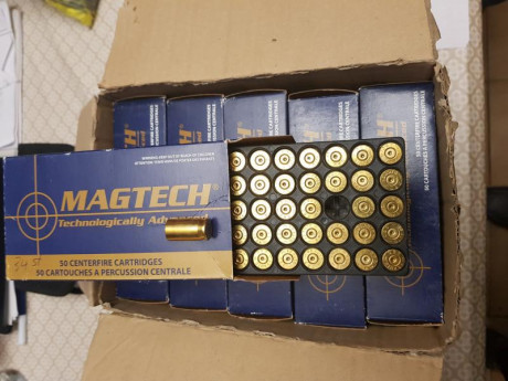  20200401_204019.jpg Vendo 450 vainas del calibre 45 ACP son de un unico tiro envasadas en sus cajas originales 00