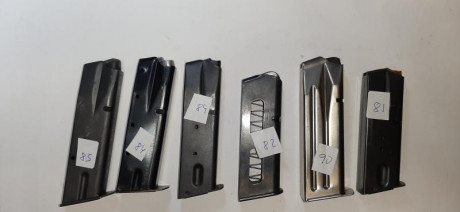 vendo cargadores  varios modelos  mando fotos por WhatsApp  precio unidad  8 €  consultar forma de venta 110