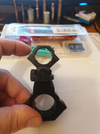 Se vende por no usar montura adaptadora de linterna a mira o a cualquier uso desde 30 mm a pulgada, también 02