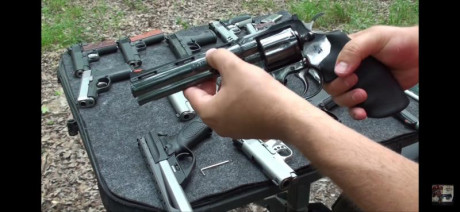 Buenos días querida gente fanática de las armas, les quería hacer una pregunta ya que yo no sé, cómo se 00