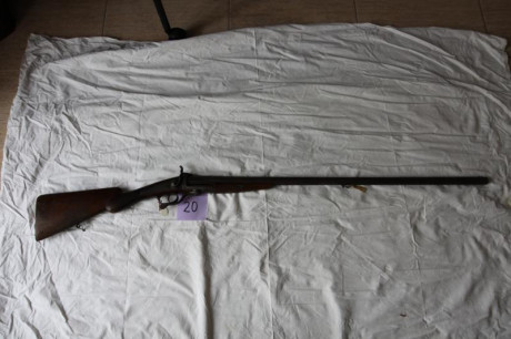 Escopeta de caza de retrocarga, de un cañón. Fuego anular. Mecanismo tipo Lafoucheux.

Precio: 250€

Interesados 00