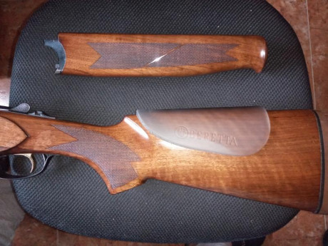 Vendo culata y guardamanos (solo madera ) lanber son de una 2097 Sporting, la culata trae una carrillera 00