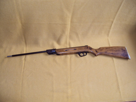 Hola muchachos
Pongo a la venta una Gamo David. Esta repasada y funcional.
Le falta la mira y el alza. 01