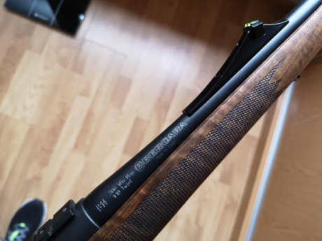 Vendo  Bergara B-14 Timber  ( culata de nogal al aceite). 

Cerrojo suave, cierre de dos tetones y  ángulo 20