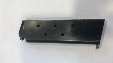Vendo este cargador original de Colt 1911-A1, de los que el contratista "Little" fabricó para 01