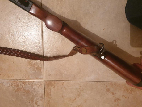 Vendo Benelli Belmonte II calibre 12 en muy buen estado,  con todos sus accesorios ( maletín,  chokes, 02