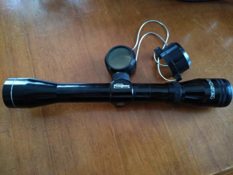 Vendo visor TASCO 4x32 Progrom para reparar o repuesto  , tiene un filamento roto en la unión de la cruceta 00