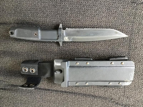 A la venta este magnifico cuchillo.
, un pepino.
Ha sido usado en alguna ocasión, para temas relacionados 02