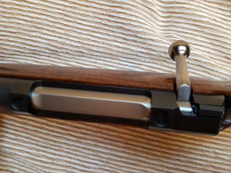 Vendo mauser m03 modelo alpine con maderas de nogal grado 5. Calibre 243 win. Nuevo, no tiene ningun arañazo, 02