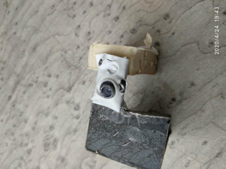 En arquería, hacer un "Robin" es clavar una flecha dentro de otra y ya se supone de donde le 02