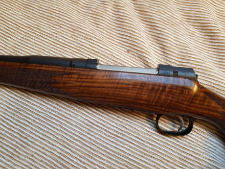 Vendo mauser m03 modelo alpine con maderas de nogal grado 5. Calibre 243 win. Nuevo, no tiene ningun arañazo, 00
