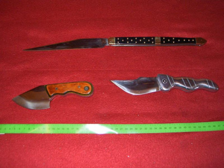 buenos días tengo como hobby el diseñar y crear armas blancas, un saludo 00