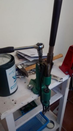 Vendo recalibradora engrasadora de proyectiles RCBS, modelo " LUBE A MA TIC 2" en buen estado, 30