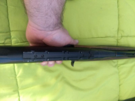 En venta equipo  compuesto  por:
-Rifle bergara  B15 calibre 300wm, paso de estria 1:10, con rail picatiny 10