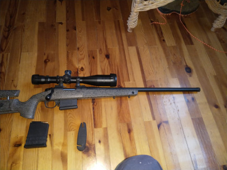 Pongo a la venta el rifle de un muy buen amigo mío,ahora os dejo la descripción y su teléfono de contacto 02
