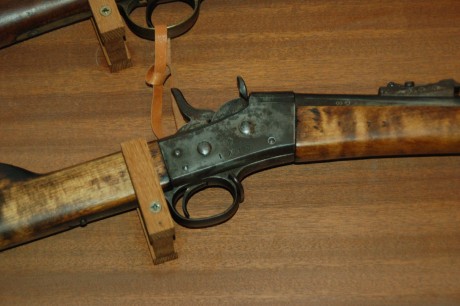 Nuevo no es ...es viejito, fabricado en 1873 para SUECIA, en 12,17 x42 anular y recamerado en 1889 para 150