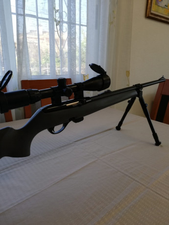 Buenas, vendo esta carabina de Remington 597 del 22lr.

Viene con un visor de Leapers 3-9x40 y un bipode 10