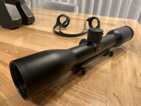 vendo este visor ,reticula 4A ,  es de carril y lleva instalada torreta balística , colocada en 2019

el 01