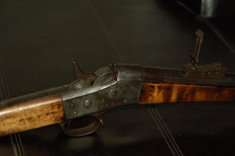 Nuevo no es ...es viejito, fabricado en 1873 para SUECIA, en 12,17 x42 anular y recamerado en 1889 para 02