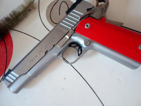  Pistola ParaOrdance del calibre 9mmP. 

Muelles modificados, gatillo aligerado, poco retroceso

Modelo 01