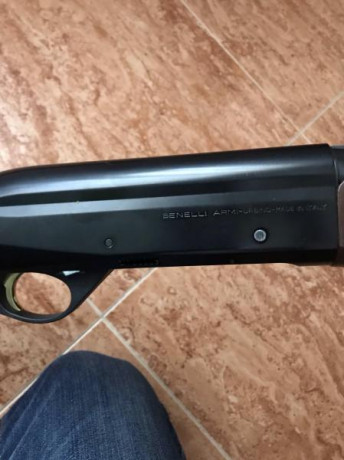 Buenas compañeros, pues eso que vendo mi benelli montefeltro de zurdos, es de 71cm, con todos los polichokes 51