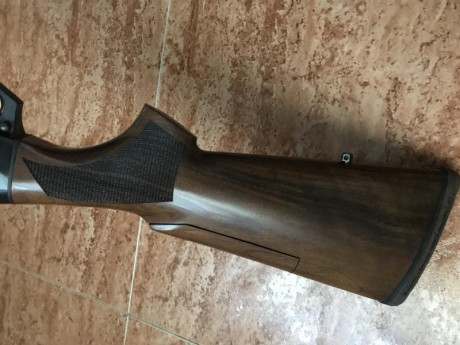 Buenas compañeros, pues eso que vendo mi benelli montefeltro de zurdos, es de 71cm, con todos los polichokes 71