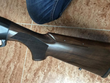 Buenas compañeros, pues eso que vendo mi benelli montefeltro de zurdos, es de 71cm, con todos los polichokes 70