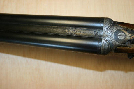 Vendo magnifica escopeta clibre 24/70 en estadi inmejorable cañones de 64 1/4 de Choque y 1/2 choque expulsores 00
