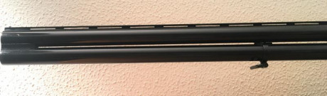Vendo escopeta segunda mano  LAURONA  
Superpuesta 
Calibre 12 */***
Cañones ventilados de una sola pieza 00