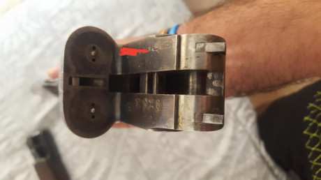 Escopeta paralela Arrieta modelo 510 con pistolet y cola de castor, extractora, indicadores de carga, 00