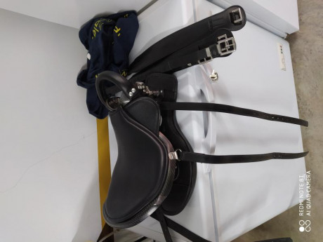 Montura Don Rodrigo Soneira de salto, solo montura 400 euros. Montura de raid Zaldi arze light, acciones 01